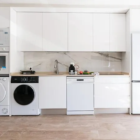 Apartamento Acogedor Refugio Con Terraza Alcalá de Henares Exterior foto